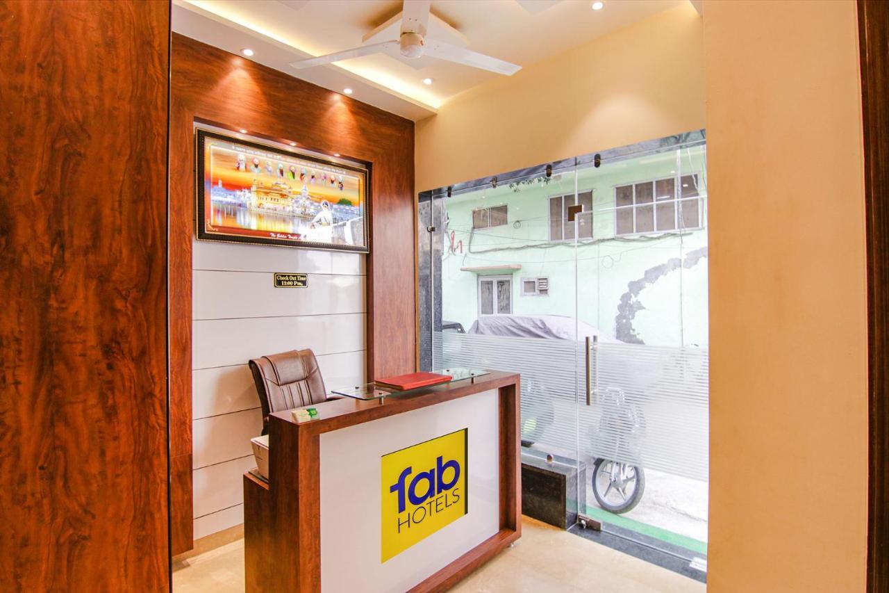 Fabhotel Aryan Grand Amritsar Exterior photo