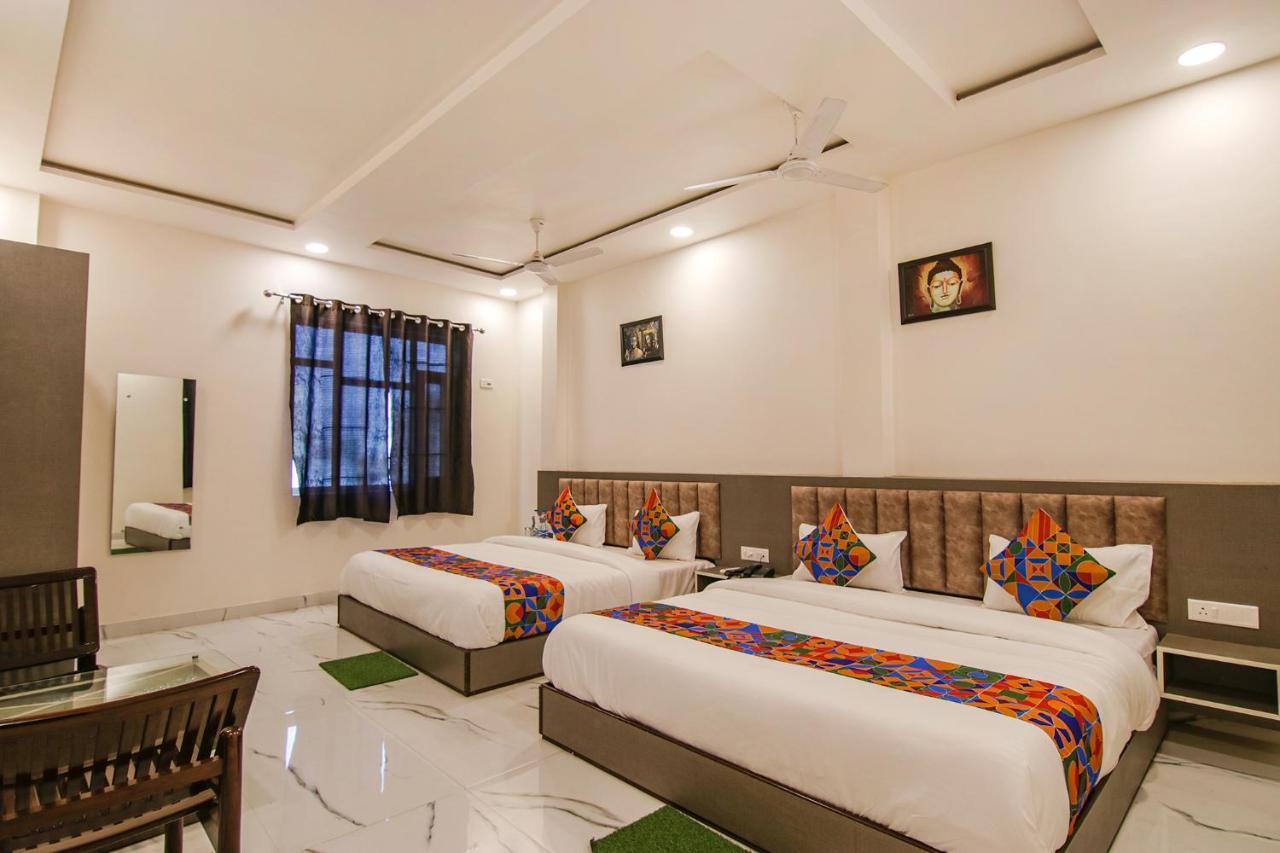 Fabhotel Aryan Grand Amritsar Exterior photo