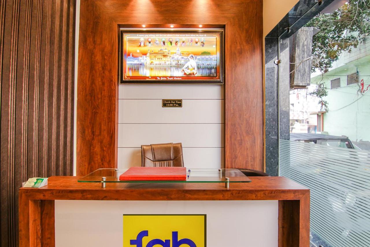 Fabhotel Aryan Grand Amritsar Exterior photo