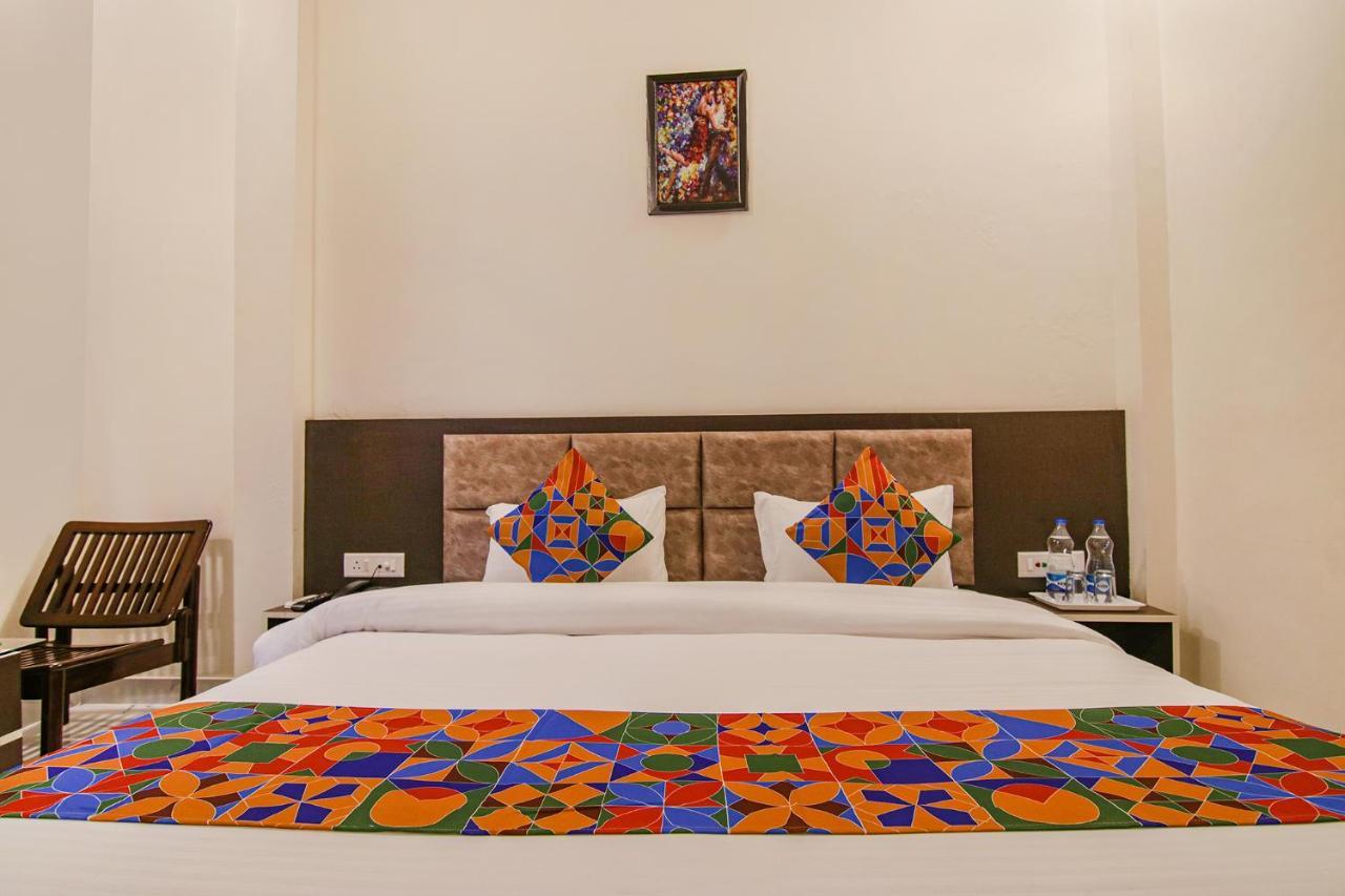Fabhotel Aryan Grand Amritsar Exterior photo