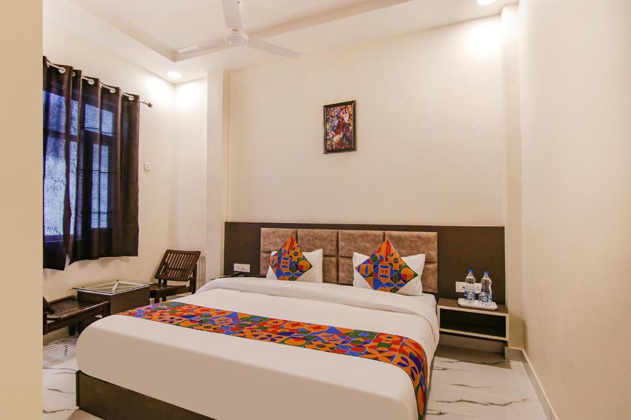 Fabhotel Aryan Grand Amritsar Exterior photo